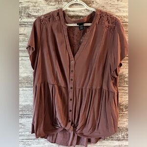 Women’s Plus Blush Blouse
